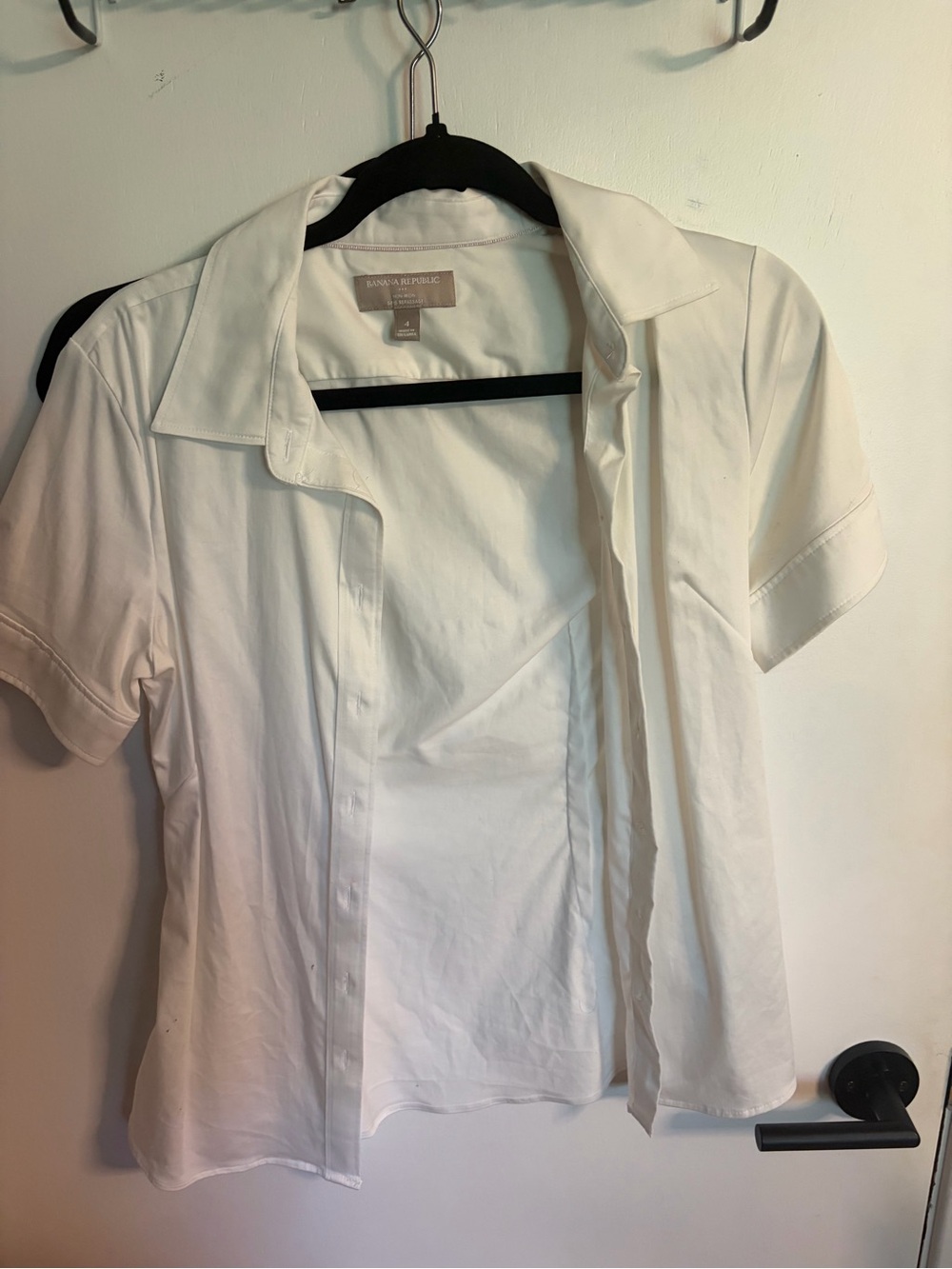 Banana Republic White Short Sleeve Button-Down Shirt